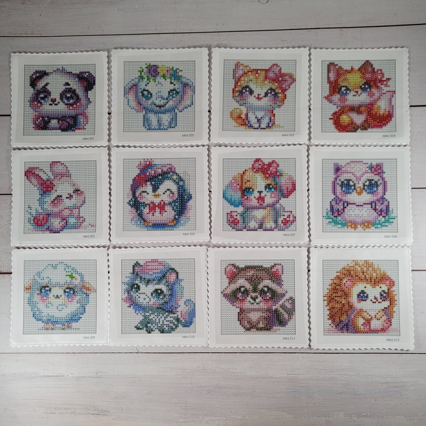 12 Mini Diamond Paintings 10x10cm - Süße Tiermotive - 88 Farben