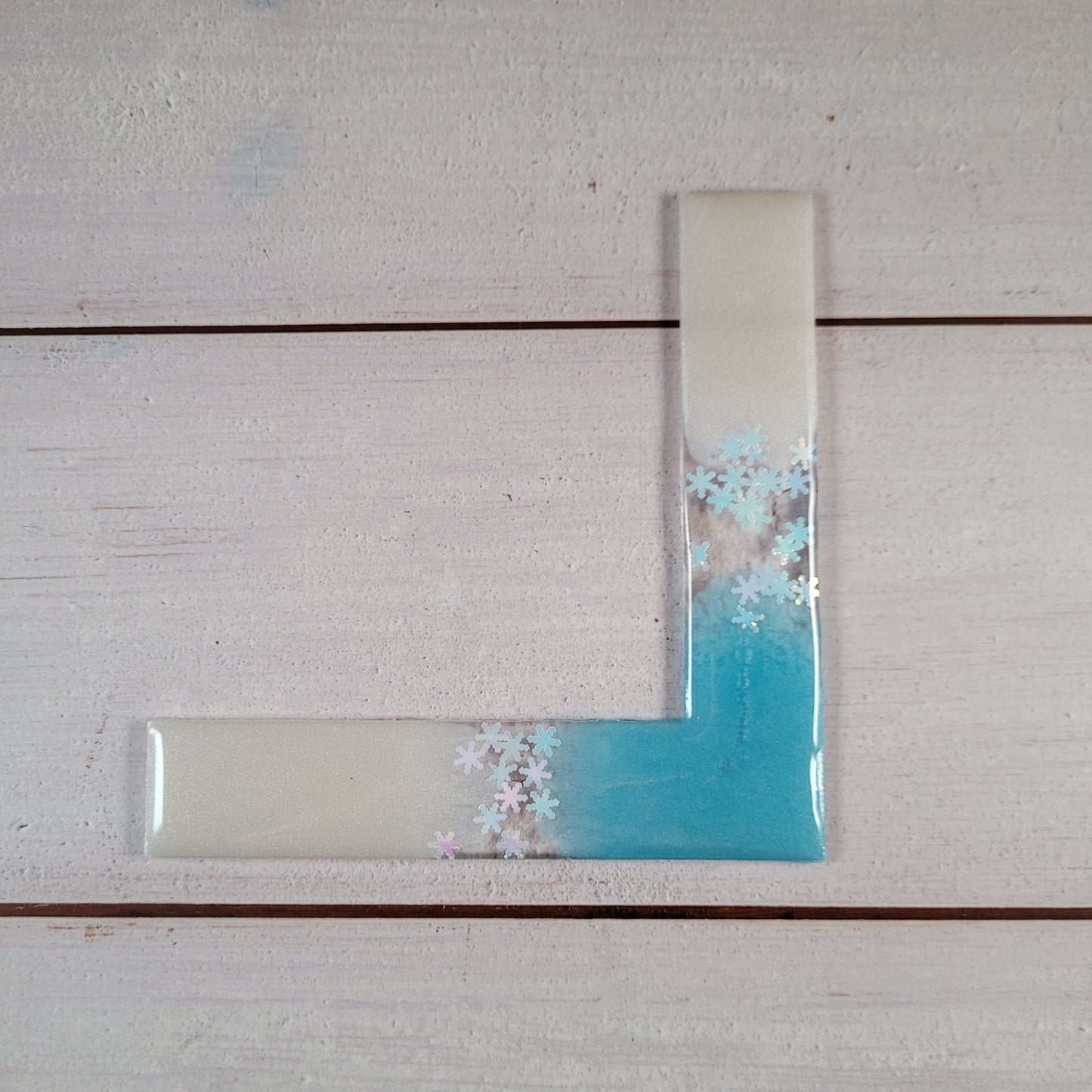 Ecklineal aus Epoxidharz - Schneeflocke