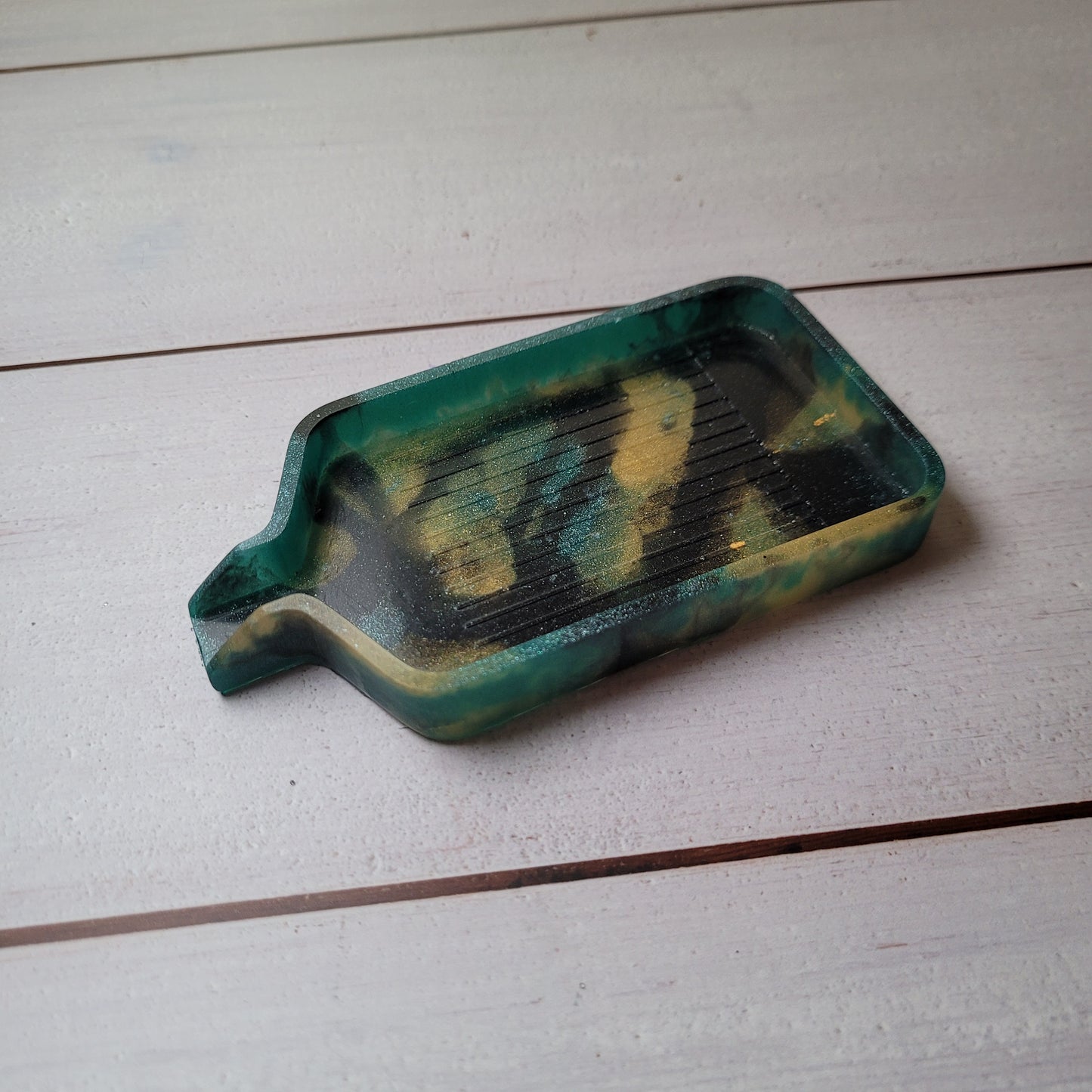 Epoxidharz Schiffchen - Grün/Gold/Schwarz - Größe M