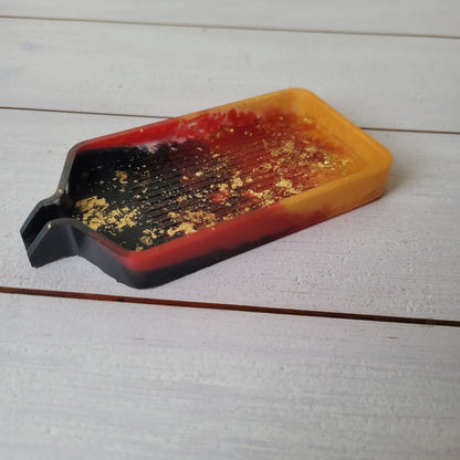 Epoxidharz Schiffchen - Schwarz, Rot, Gold - Größe L
